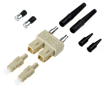 661.jpg Link UF-0006 SC Duplex MM, Ivory, Zirconia Connector Black Boot 0.9 & 3.0 mm.